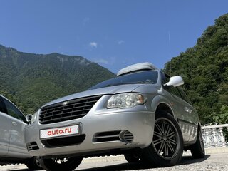 2004 Dodge Caravan 4-speed IV, серебристый, 730000 рублей, вид 3