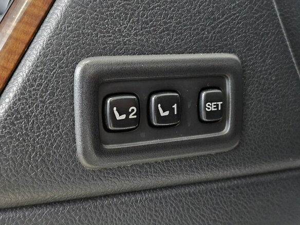 2010 Toyota Land Cruiser Prado 150 Series, белый - вид 16