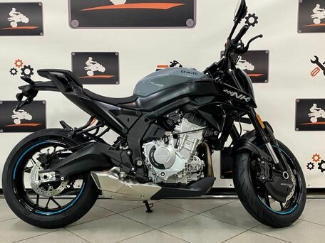 2025 CFMoto 675NK, серый, 744900 рублей, вид 4