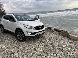 2015 Kia Sportage III Рестайлинг, белый, 2150000 рублей, вид 2