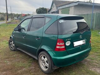 1998 Mercedes-Benz A-Класс 160 I (W168), зелёный, 250000 рублей, вид 3