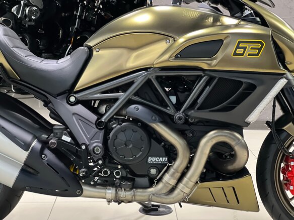 2012 Ducati Diavel, золотистый, 1050000 рублей - вид 10