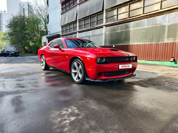 2015 Dodge Challenger R__T III Рестайлинг 2, красный, 4350000 рублей
