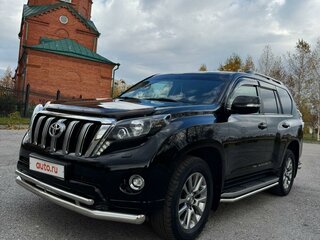 2017 Toyota Land Cruiser Prado 150 Series Рестайлинг 1, чёрный, 4500000 рублей, вид 1