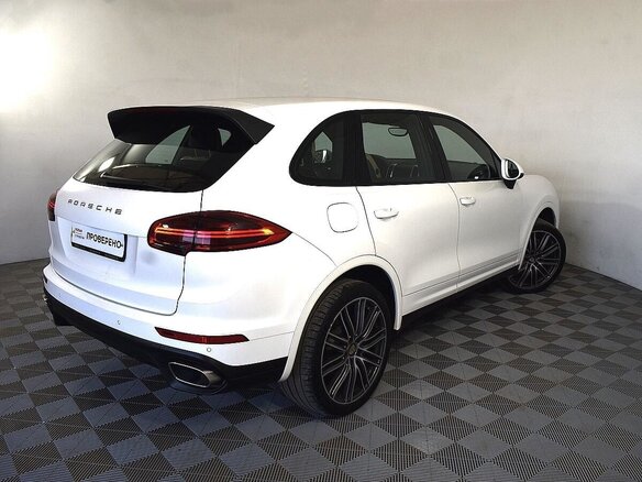 2015 Porsche Cayenne Diesel II Рестайлинг (958), белый - вид 5