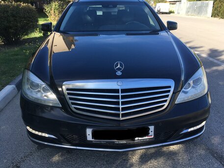 2011 Mercedes-Benz S-Класс 350 V (W221) Рестайлинг, чёрный, 1550000 рублей, вид 4
