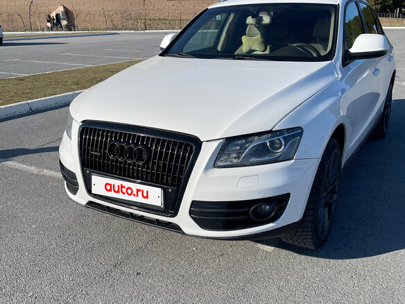 2010 Audi Q5 I (8R), белый, 1390000 рублей