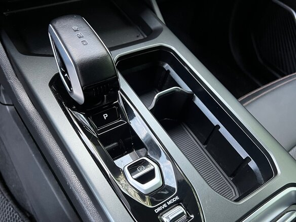 2024 Geely Okavango I Рестайлинг, серый, 2550000 рублей - вид 12
