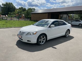 2006 Toyota Camry VI (XV40), белый, 970000 рублей, вид 1