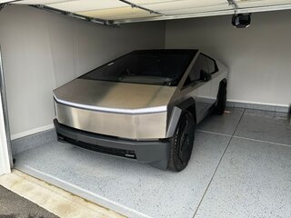 2024 Tesla Cybertruck All-wheel Drive, серебристый, 22732541 рублей, вид 2