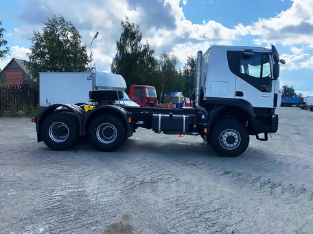 2023 Iveco Trakker, белый, 23500000 рублей, вид 3