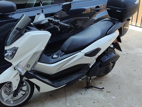 2018 Yamaha NMAX, белый, 450000 рублей, вид 1