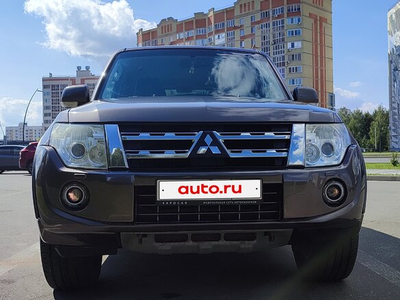 2011 Mitsubishi Pajero IV Рестайлинг 1, коричневый, 1950000 рублей - вид 5