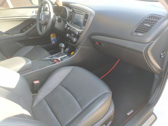 2015 Kia Optima III Рестайлинг, белый, 1860000 рублей - вид 10