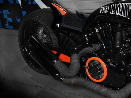 2020 Harley-Davidson V-Rod Muscle, чёрный, 3950000 рублей, вид 2