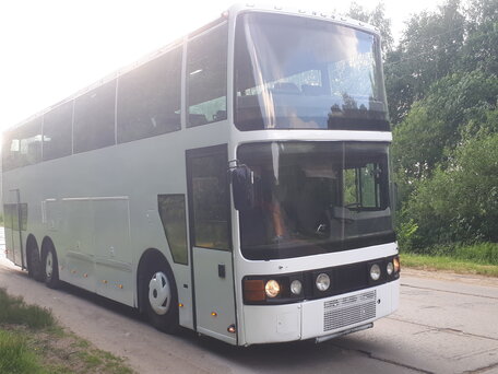 1990 Volvo B10 Series, белый, 750000 рублей, вид 2