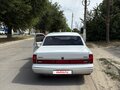 1992 Lincoln Town Car II, белый, 2250000 рублей - вид 1