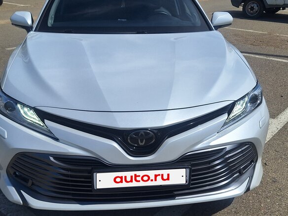 2019 Toyota Camry VIII (XV70), белый, 2700000 рублей - вид 5