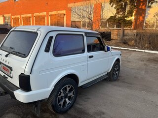 2024 Lada (ВАЗ) Niva Legend I, белый, 1050000 рублей, вид 2