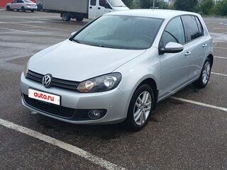 2010 Volkswagen Golf VI, серебристый, 950000 рублей, вид 1