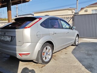 2009 Ford Focus II Рестайлинг, серебристый, 849999 рублей, вид 5
