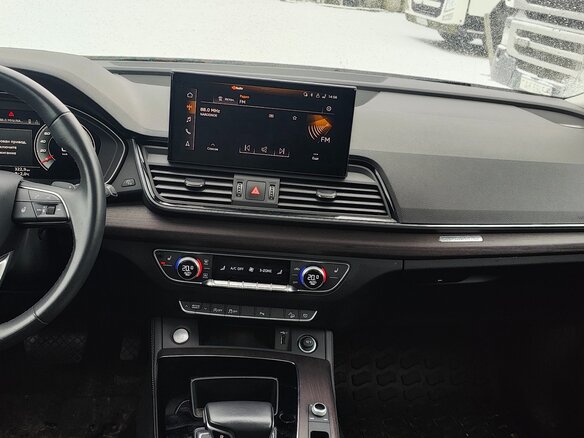 2021 Audi Q5 45 TFSI II (FY) Рестайлинг, белый, 3225000 рублей - вид 11