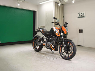 2013 KTM 200 Duke, оранжевый, 200000 рублей, вид 3