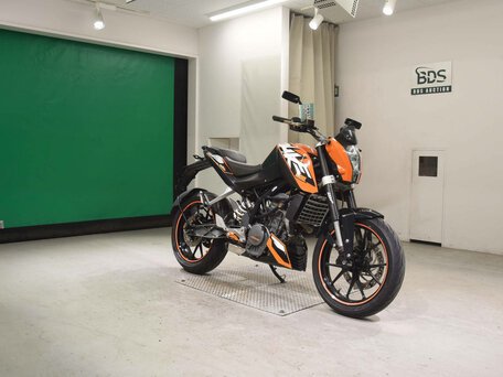 2013 KTM 200 Duke, оранжевый, 200000 рублей, вид 3