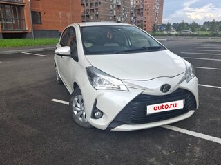 2019 Toyota Vitz III (XP130) Рестайлинг 2, белый, 1000000 рублей, вид 2