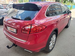 2013 Porsche Cayenne Diesel II (958), красный, 2699999 рублей, вид 4