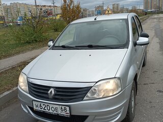 2014 Renault Logan I Рестайлинг, серый, 570000 рублей, вид 1