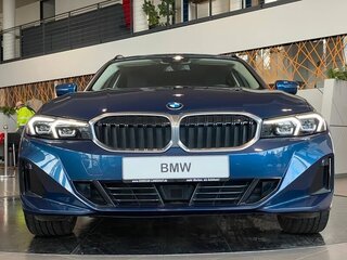 2023 BMW 3 серии 318d VII (G2x) Рестайлинг, синий, 3735000 рублей, вид 3
