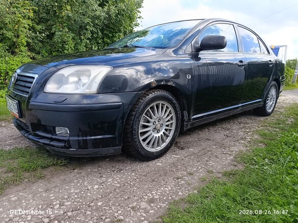 2005 Toyota Avensis II, чёрный, 280000 рублей - вид 1