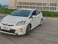 2012 Toyota Prius III Рестайлинг (XW30), белый, 1315000 рублей
