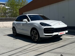 2018 Porsche Cayenne Turbo III, белый, 8400000 рублей, вид 2
