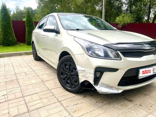 2019 Kia Rio IV, бежевый, 1290000 рублей, вид 4