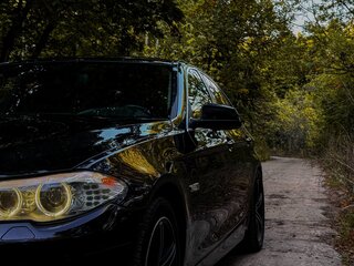 2013 BMW 5 серии 520i VI (F10/F11/F07), чёрный, 1615000 рублей, вид 4