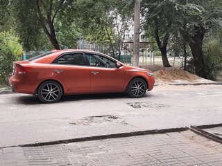 2009 Kia Cerato 4-speed II, оранжевый, 750000 рублей, вид 1