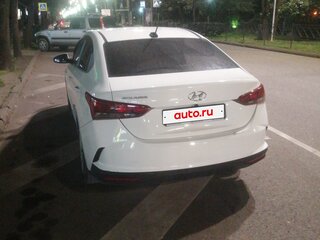 2020 Hyundai Solaris II Рестайлинг, белый, 1300000 рублей, вид 3