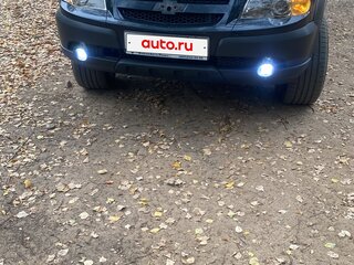 2011 Chevrolet Niva I Рестайлинг, чёрный, 600000 рублей, вид 3