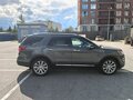 2017 Ford Explorer V Рестайлинг, серый, 2650000 рублей - вид 5