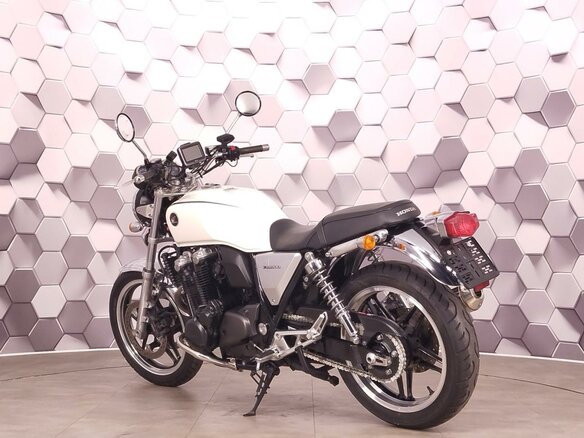 2013 Honda CB 1100, белый, 677000 рублей - вид 7