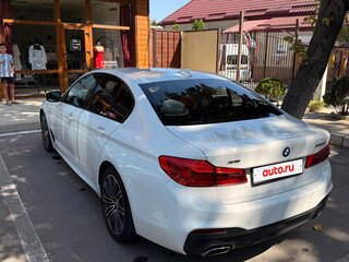2019 BMW 5 серии 530d xDrive VII (G30/G31/G38), белый, 4200000 рублей, вид 5