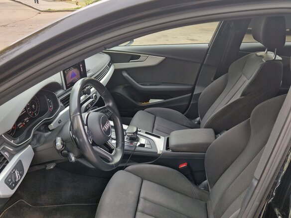 2019 Audi A4 V (B9), чёрный, 2200000 рублей - вид 4