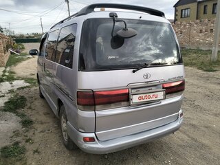1998 Toyota HiAce H100, серебристый, 850000 рублей, вид 5