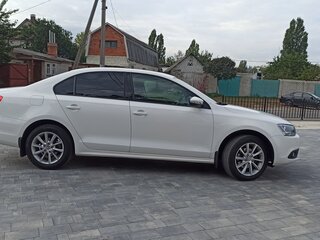 2012 Volkswagen Jetta VI, белый, 1350000 рублей, вид 2