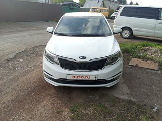 2015 Kia Rio III Рестайлинг, белый, 1180000 рублей, вид 1