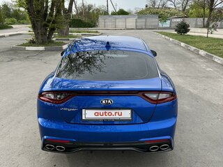 2018 Kia Stinger I, синий, 2550000 рублей, вид 5