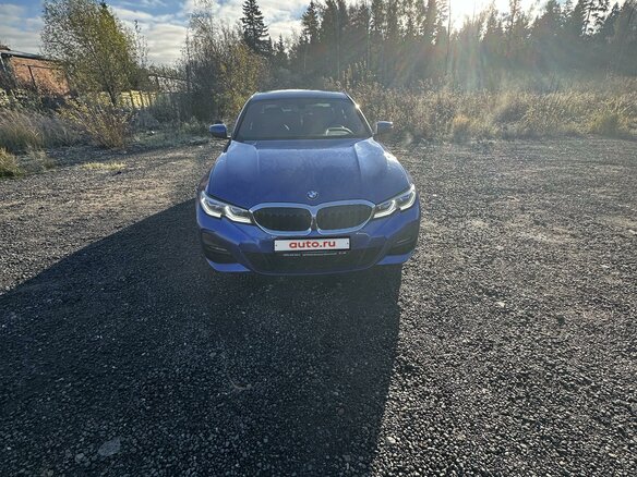 2021 BMW 3 серии 320i xDrive VII (G2x), синий, 3300000 рублей - вид 4