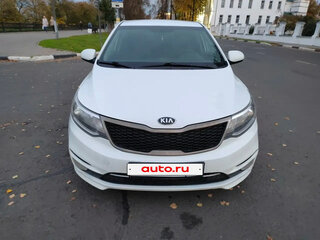 2016 Kia Rio III Рестайлинг, белый, 1140000 рублей, вид 1
